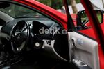 Mitsubishi Strada Triton Taklukkan Lintas Pesisir Barat Sumatera