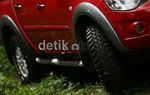 Mitsubishi Strada Triton Taklukkan Lintas Pesisir Barat Sumatera