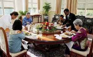 PM Singapura Telepon Presiden Jokowi Tawarkan Bantuan Cari AirAsia