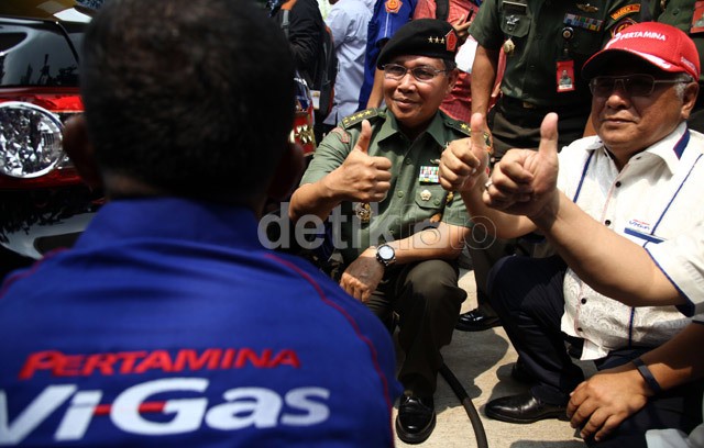Pertamina Buka Stasiun Baru Pengisian Gas di Bandung