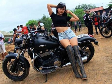 30 Persen Konsumen Moge Triumph Beli Sambil Nyicil