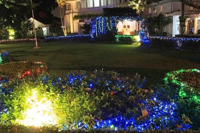 Ketika Rumah Dinas Gubernur Ahok Bertabur Cahaya