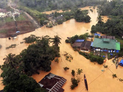 Banjir Landa Malaysia, 100 Ribu Warga Dievakuasi
