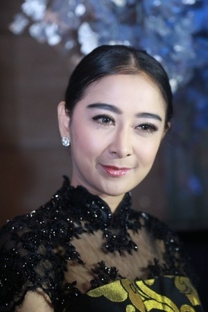 Bakal Dinikahi Polisi, Uut Permatasari Sebar 2000 Undangan