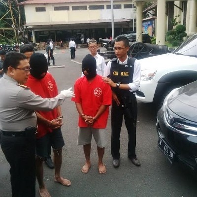 Otak Pembunuhan Belum Ditangkap, Motif Masih Mengambang