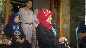 Istri Kapten Iriyanto: Semoga Suami Saya Ditemukan Selamat