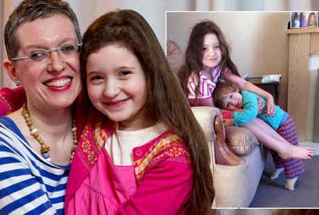 Umur Enam Tahun, Bocah Ini Masih Minta Disusui Ibunya