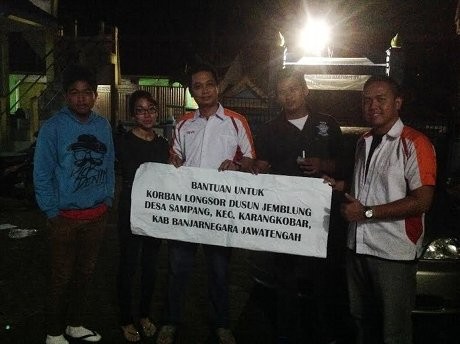 Toyota Soluna Vios Club Bantu Korban Longsor Banjarnegara