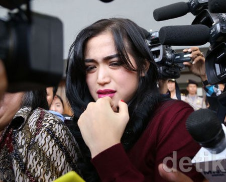Ludwig Minta Jessica Tak Beri Bumbu dalam Sidang Pembatalan Cerai