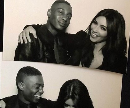 Ini Alasan Kim Kardashian Tak Banyak Senyum Ketika Difoto