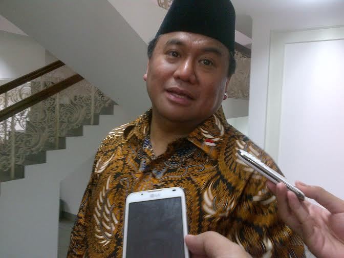 Para Menteri Ekonomi dan Gubernur BI Kumpul di Kantor Rachmat Gobel