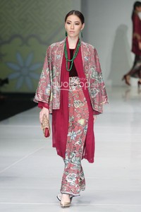 Ghea Panggabean Peranakan Show. Bazaar Fashion Festival 2014 at Jakarta Convention Center. Senayan. Jakarta. [Foto: Mohammad Abduh/Wolipop]