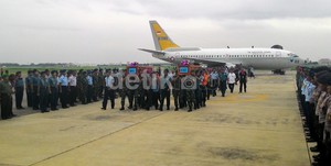 Pemakaman Jenazah Penumpang QZ8501 Ditanggung AirAsia
