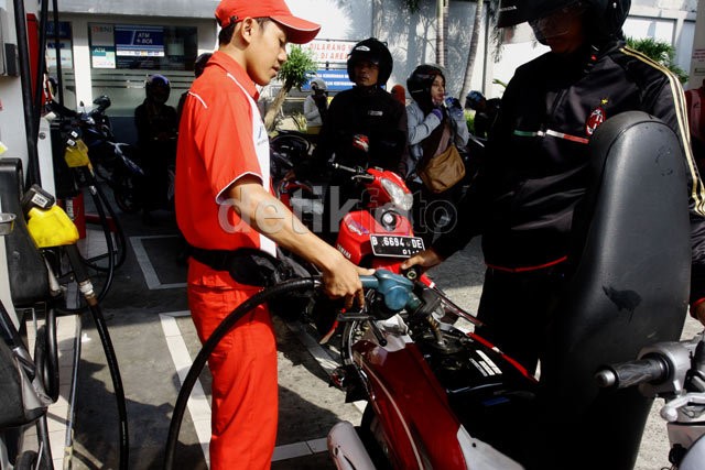 Januari, Harga Pertamax Turun Jadi Rp 8.700/Liter