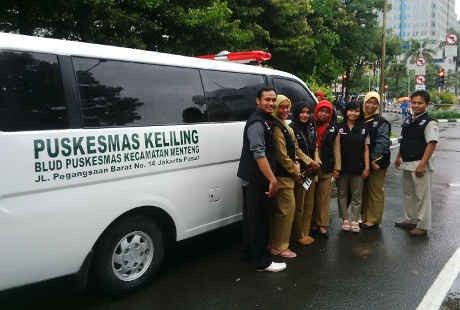 Pusing Karena Kehujanan di Monas, Puskesmas Keliling Menteng Siap Membantu