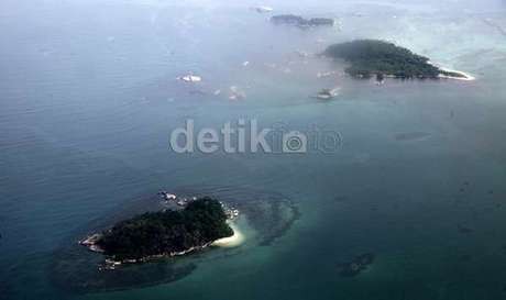 Basarnas Minta Kapal Survei Geser ke Area Penemuan Serpihan