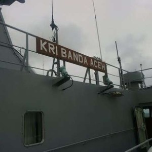 KRI Banda Aceh, Pusat Komando Pencarian QZ8501 di Lautan