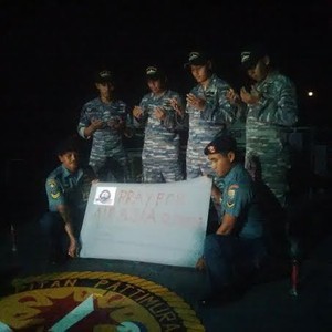 Begini Cara Kru KRI Pattimura Sambut 2015 Saat Bertugas Mencari QZ8501