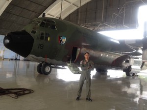 Pencarian QZ8501 Jadi Misi Spesial untuk Navigator Hercules Kapten Feisal