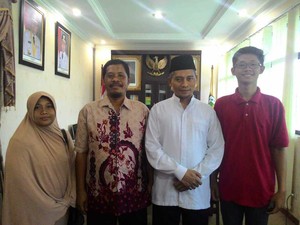 Korban Penipuan Umrah Curhat ke Wakil Walikota Pekanbaru