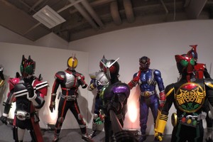 Ketika Para Superhero Jepang Group Selfie