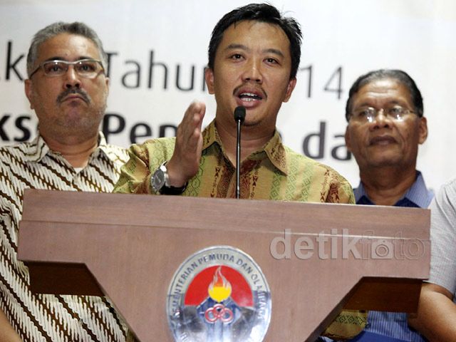 Menpora Umumkan Pembentukan Tim 9