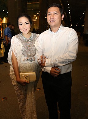 Gading dan Gisel Tak Sabar Sambut Kelahiran Buah Hati