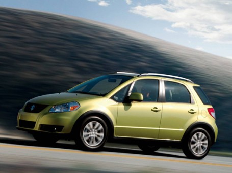 Transmisi Bermasalah, Suzuki Tarik Ribuan SX4 di Amerika