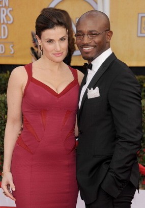 Idina Menzel Resmi Cerai dari Suami