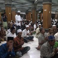 Haul Gus Dur, Ribuan Orang Gelar Tahlil untuk AirAsia QZ8501
