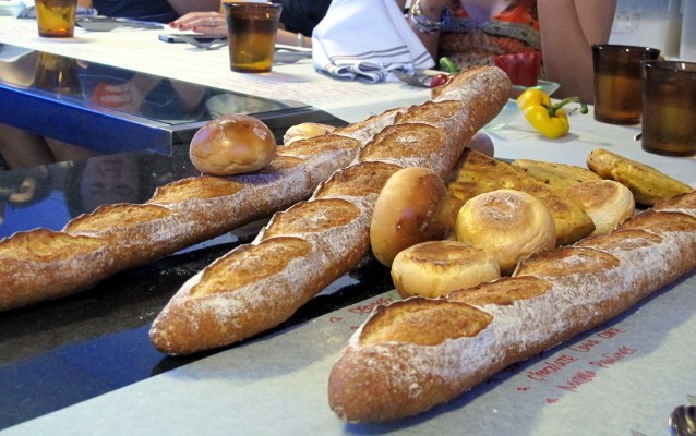 Harga Lebih Murah, Gula Impor Dipakai Produsen Bakpao, Sirop Hingga Dodol