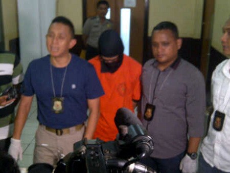 Dirilis Polres Jakarta Selatan, Fariz RM Pakai Baju Tahanan Oranye