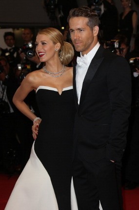 Selamat! Blake Lively dan Ryan Reynolds Dikaruniai Anak Pertama