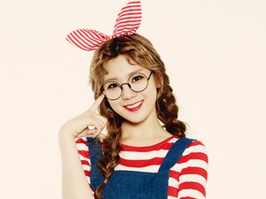 Debut Solo, Lizzy After School Tampil di Depan Orangtua