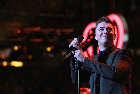 Sam Smith Akan Hadir di Album Baru Rihanna?