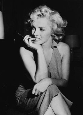 Sudah Tiada, Marilyn Monroe Tetap Ditunjuk Jadi Model Kosmetik