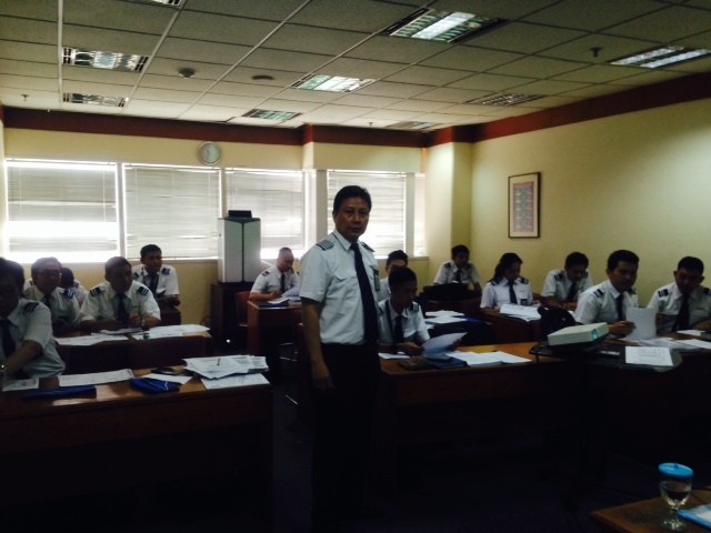 Sudah Setahun Tak Digaji, Begini Cara Pilot Merpati Cari Uang