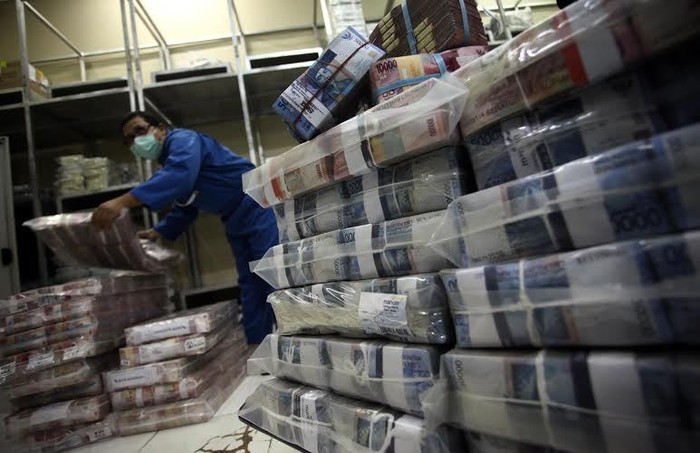 Menkeu Bambang Masih Pede Dolar Bakal Rp 12.200 di Tahun Ini