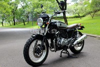 Bobby memilih motor Inazuma untuk diubah bergaya retro bukan tanpa alasan. Menurutnya, motor-motor selain Inazuma sudah banyak yang memakainya. Ia pun memilih Inazuma agar tampil beda.
