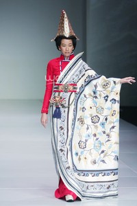 Arkamaya by Danny Satriadi Novelty of Chuba. Bazaar Fashion Festival 2014 at Jakarta Convention Center. Jakarta. [Foto: Mohammad Abduh/Wolipop]