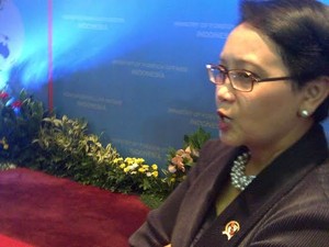 Tragedi Charlie Hebdo, Menlu Retno Ingatkan WNI di Prancis Tetap Menjaga Kehati-hatian