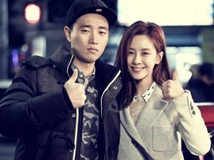 Intim di Foto, Manajemen Tegaskan Song Ji Hyo dan Kang Gary Tak Pacaran