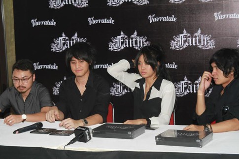 Pilih Tema Lagu Cinta Beda Agama, Vierratale Sekaligus Curhat