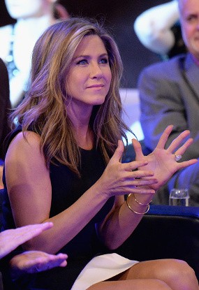 Jennifer Aniston Kesal Terus Dibandingkan dengan Angelina Jolie