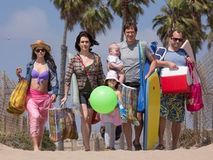 Serial Komedi HBO Togetherness Tayang Perdana 12 Januari