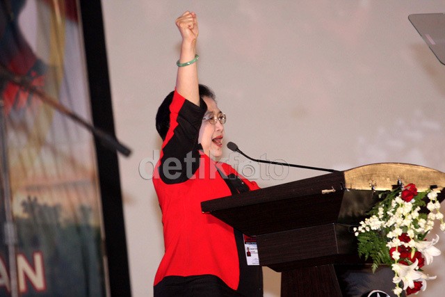 Guyonan Mega untuk Menteri Tjahjo, Susi Pudjiastuti, hingga Surya Paloh