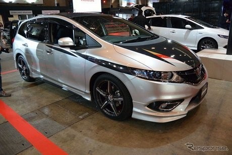MPV Anyar Hybrid Honda Jade