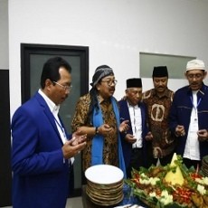 Kantor NasDem Jatim Diresmikan, Surya Paloh Batal Hadir