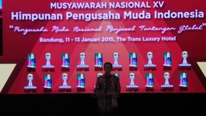 Jokowi Kaget, Masuk Bandung Banyak Spanduk Seperti Era Pilpres