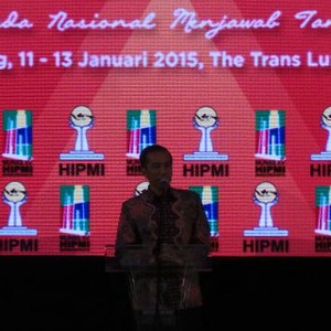 Jokowi Geleng-geleng, Urus Izin Pembangkit Listrik Butuh 6 Tahun